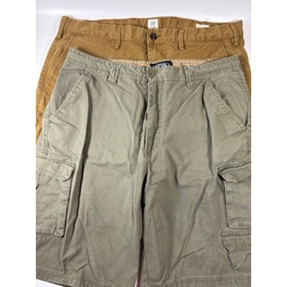 Lot of 2 Mens Shorts, Size 36